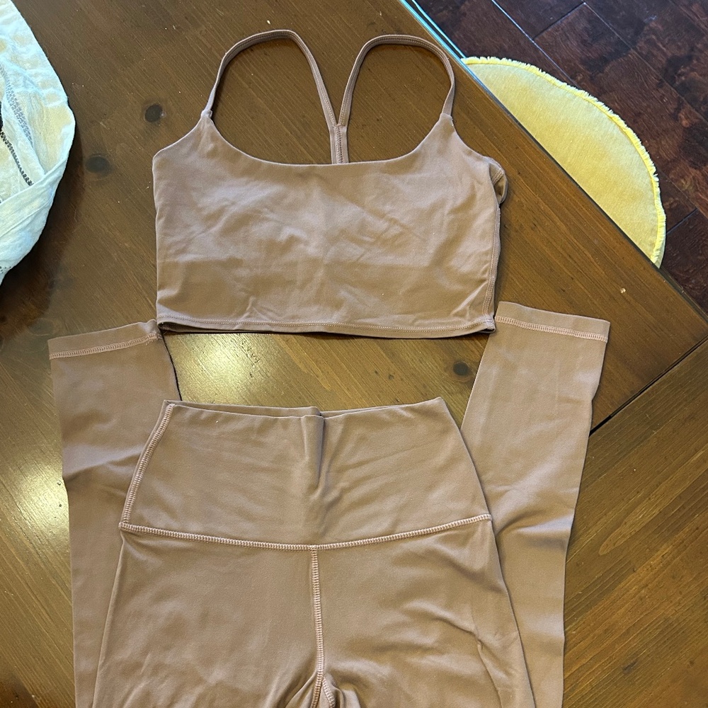 Glyder cropped bra top & leggings Small